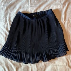 Lulu’s ruffle pleated blue skirt
